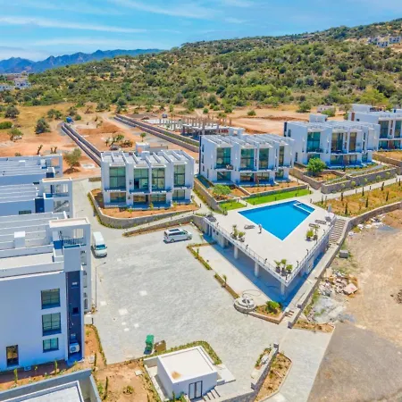 Idyll Homes *
